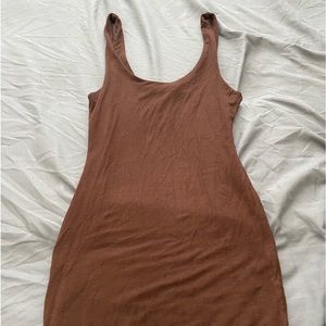 fashion nova- brown dress- S